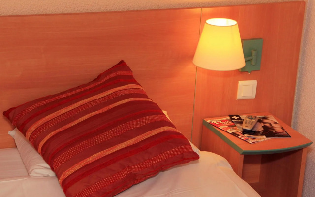 Logis Hotel Uzes Pont du Gard