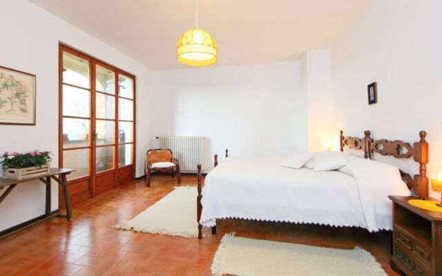 Montebello 33097