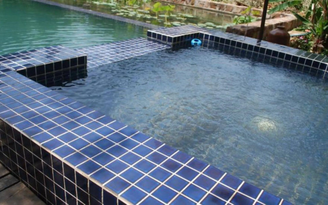 Le Bout du Monde Khmer Lodge