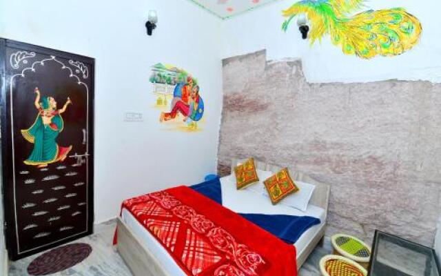 Pushp Guest House