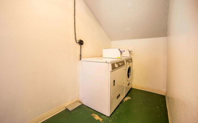 FairBridge Inn & Suites Sunnyside