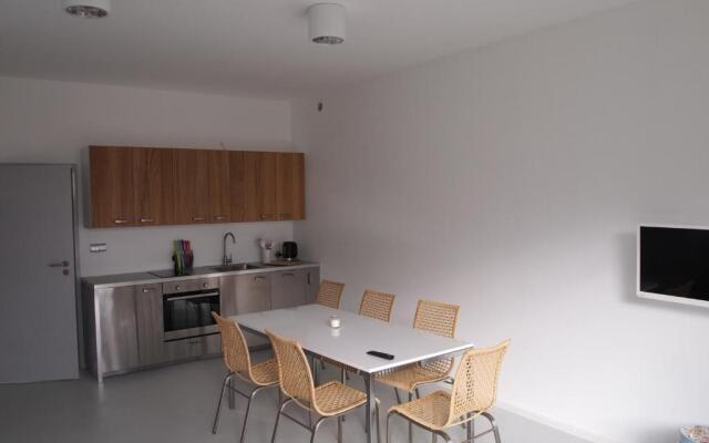 Apartamenty Poli House