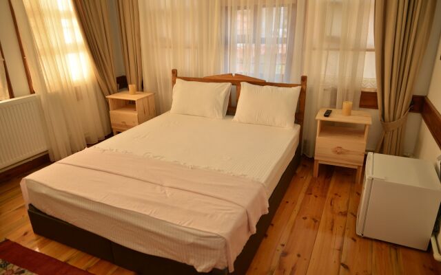 Cifte Konak Butik Otel