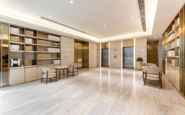 Ji Hotel (Xi'An Bell Drum Towers)