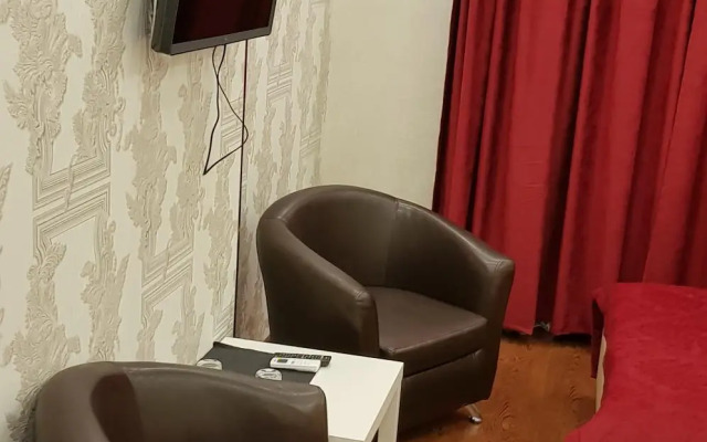 На Новомарьинской