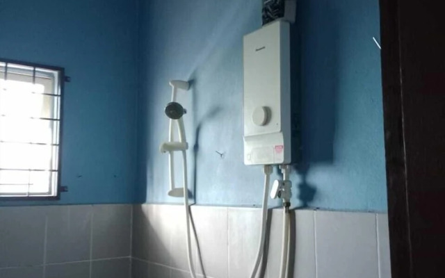 OYO HOME 90691 A4 Homestay