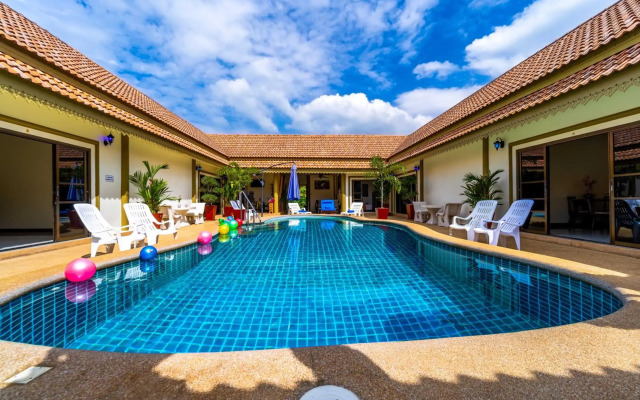 Siam Court
