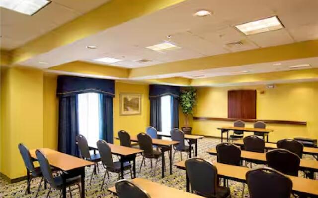 Hampton Inn & Suites Lake Wales