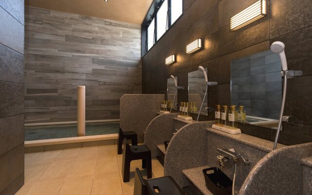 Queen's Hotel Chitose