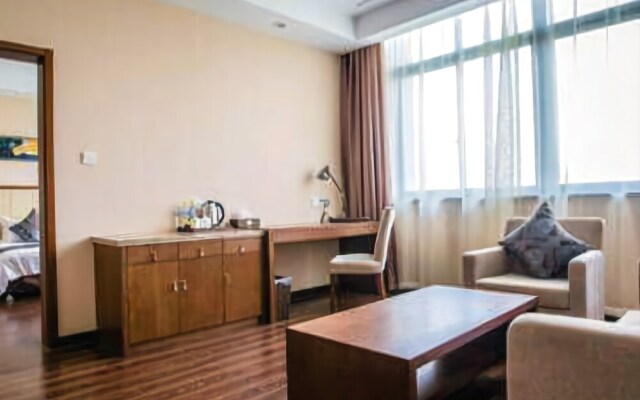 Changzhou Golden Cloud Court International Hotel (North Railway Station Global Harbor Branch)
