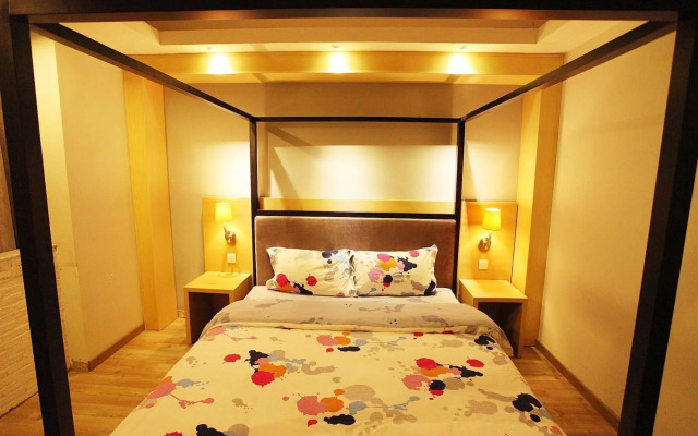K-hotel