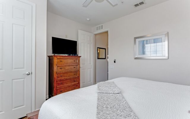 Casa Maria Luxurious 3 Bedroom Condo by RedAwning