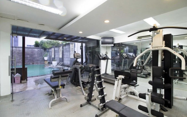 RedDoorz Apartment @ Cilandak