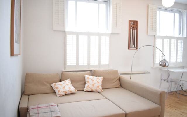 Stunning 1 Bedroom Apartment Near Notting Hill