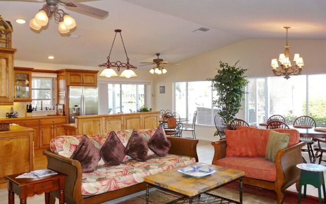 848 Buttonwood Court