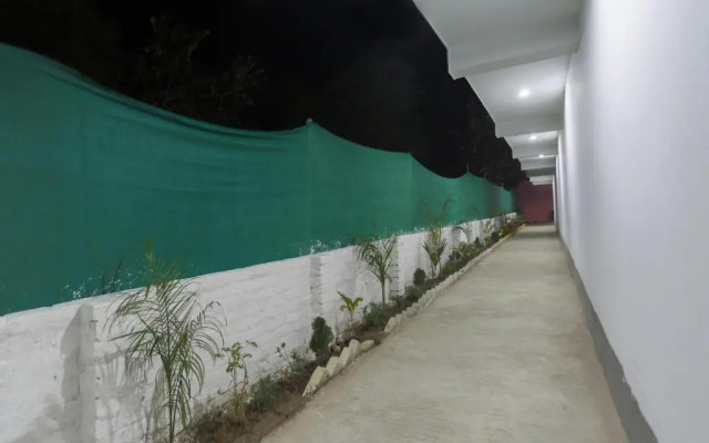Roy Villa Resort by OYO Rooms