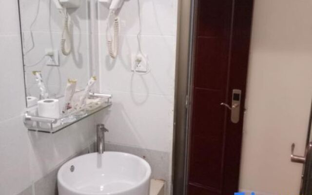 Yali Hostel