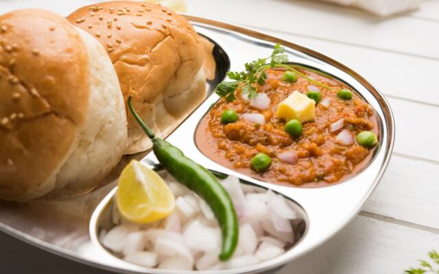 OYO Flagship 400 Calangute Baga Circle