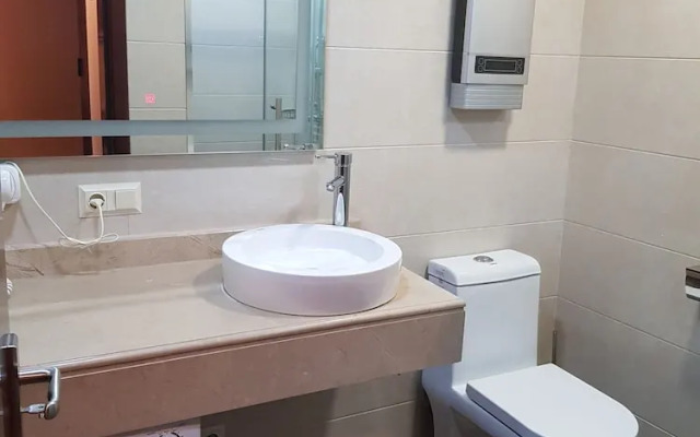 Apartment on Batumskaya 16-9 ap. 22