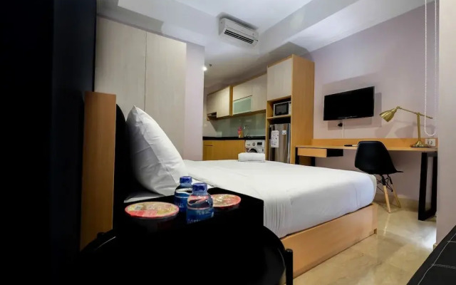 Comfortable Studio at Menteng Park Apartment