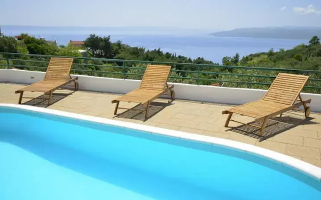 Holiday Home Olive Hills
