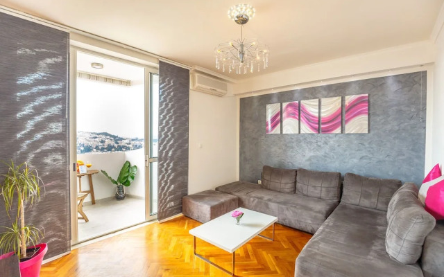 Skyscraper Apartment