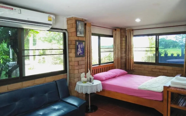 Oui Kaew Homestay