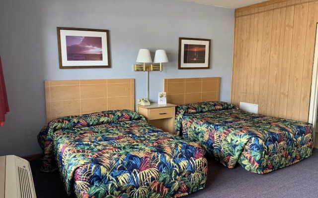 MacThrift Motor Inn
