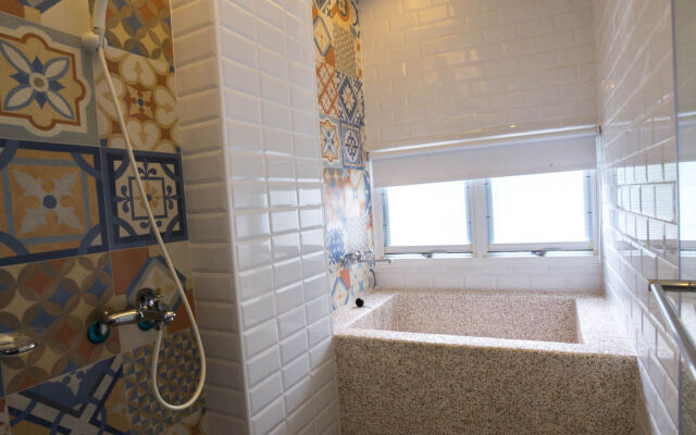 Oia Cafe B&B