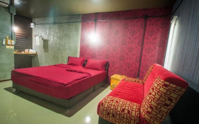 Baan Tang Homestay