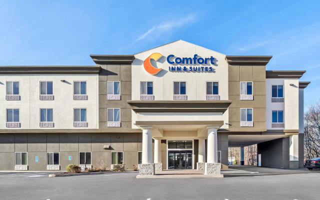 Comfort Inn & Suites Plainville-Foxboro