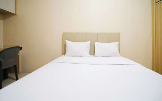 Simple And Comfortable Living Studio At Bale Hinggil Apartment