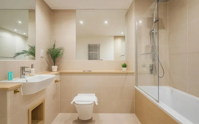 Modern 2-Bed flat in Mill hill Park