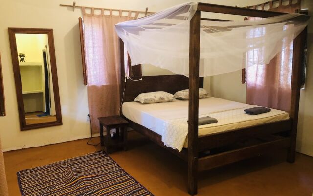 Casa Umoja Guesthouse