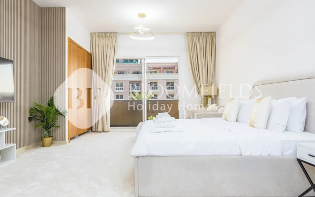 Bloomfields Luxurious Stu in Mulberry