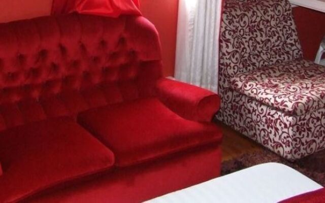 Yes Please Guest House