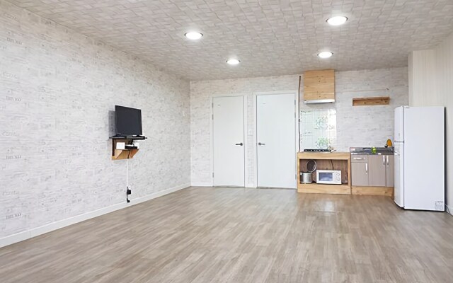 Taean Attica Pension