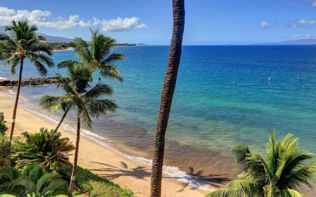 Kihei Beach #606 by Ali'i Resorts