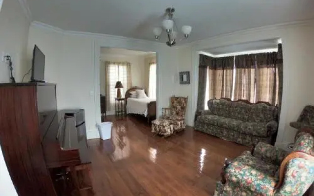 Central Waters Lodging