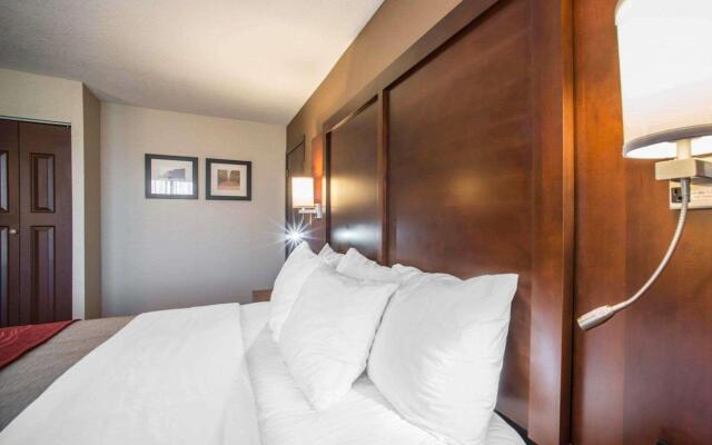 Quality Inn & Suites Boonville - Columbia