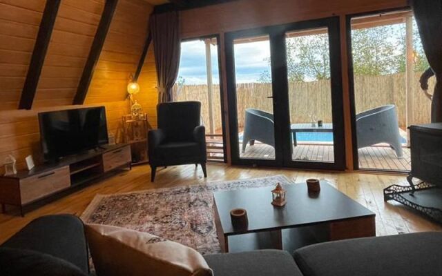 Sapanca Yakamoz Bungalov