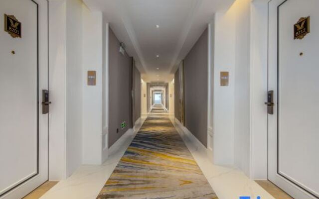 Vienna Hotel (Wuchang Jiangtan Xujiapeng Subway Station, Hubei University)