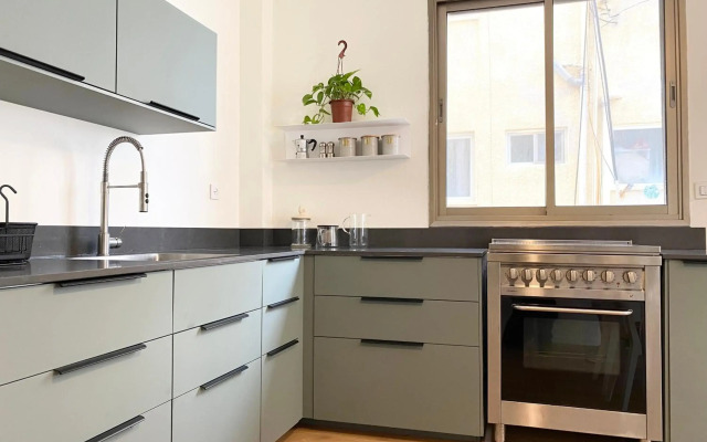 Sea Suites Apartments