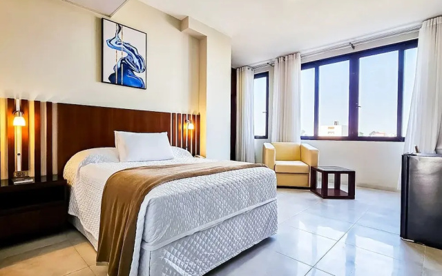 Hotel Maywa