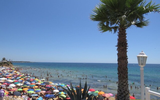 Apartment With one Bedroom in Avola, With Furnished Balcony and Wifi -