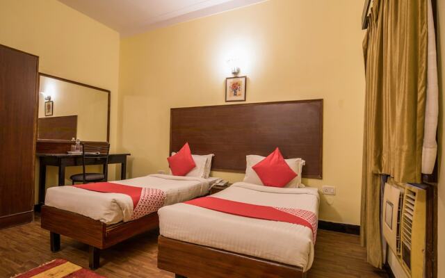 OYO 840 Apartment Near GVK Mall