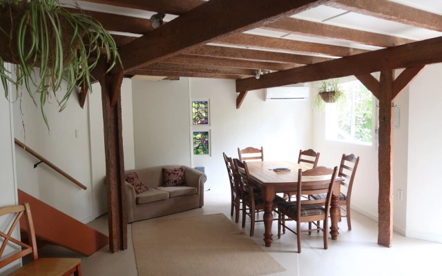 Te Nikau Retreat - Hostel