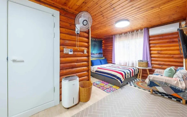 Pocheon Arumdri Pension