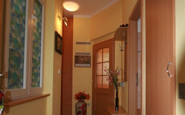 Apartment No. 2 Tržiště 29