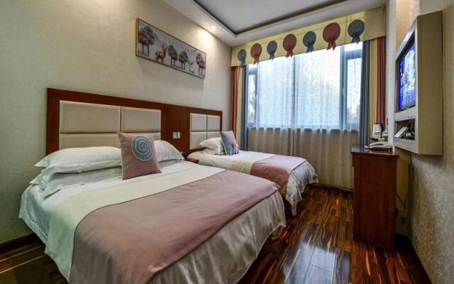 Thank Inn Plus Hotel Shandong Zaozhuang Taierzhuang Ancient City East Gate